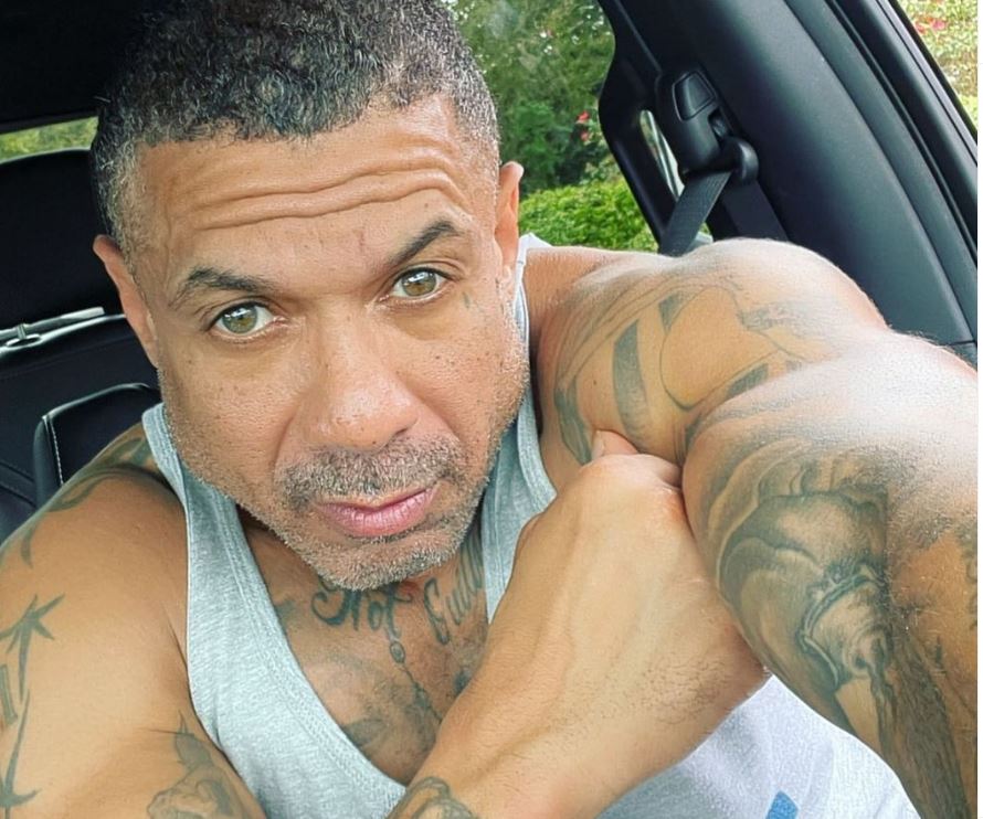 Benzino. 