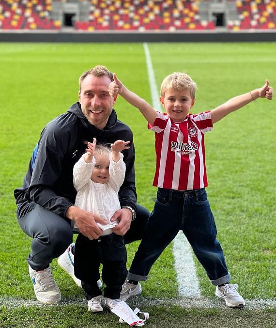 Christian Eriksen with son and daughter