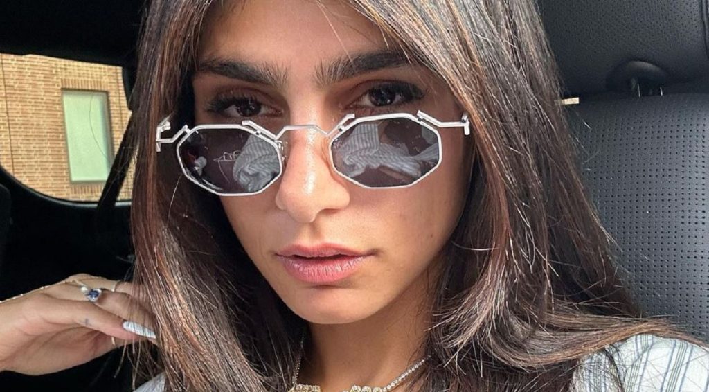 Mia Khalifa Tiktok Sound, Early Life and Retirement - Gistvic Blog